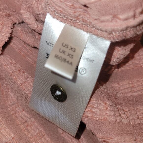 Anthropologie
Coral Gauzy Semi Sheer Ballon Longsleeve Top XS - Picture 11 of 11